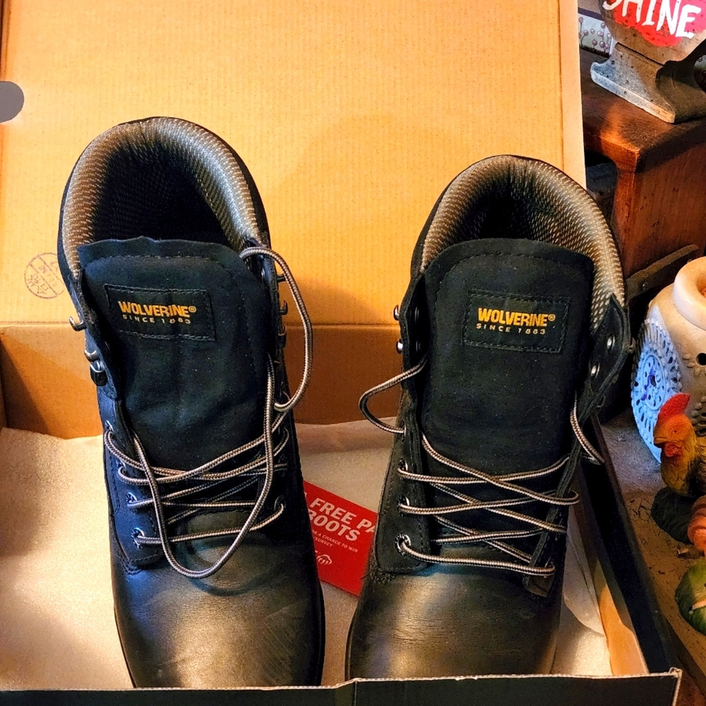 Wolverine boots sz 13 black NWT